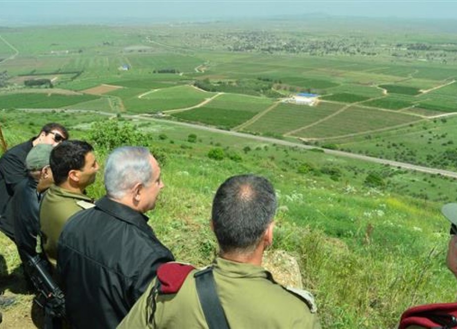 Israeli PM Benjamin Netanyahu (3rd R) is seen during a tour in the occupied Golan Heights,.jpg
