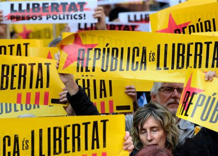 Catalan protesters rally against Madrid’s central control