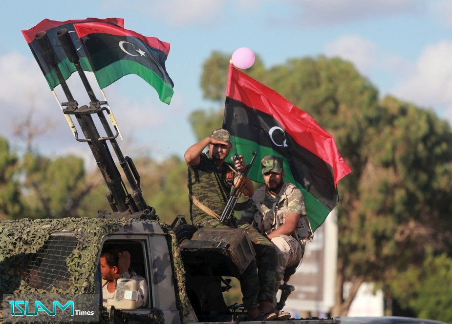 مقتل عسكريين واصابة 3 بتفجير انتحاري استهدف الجيش الليبي