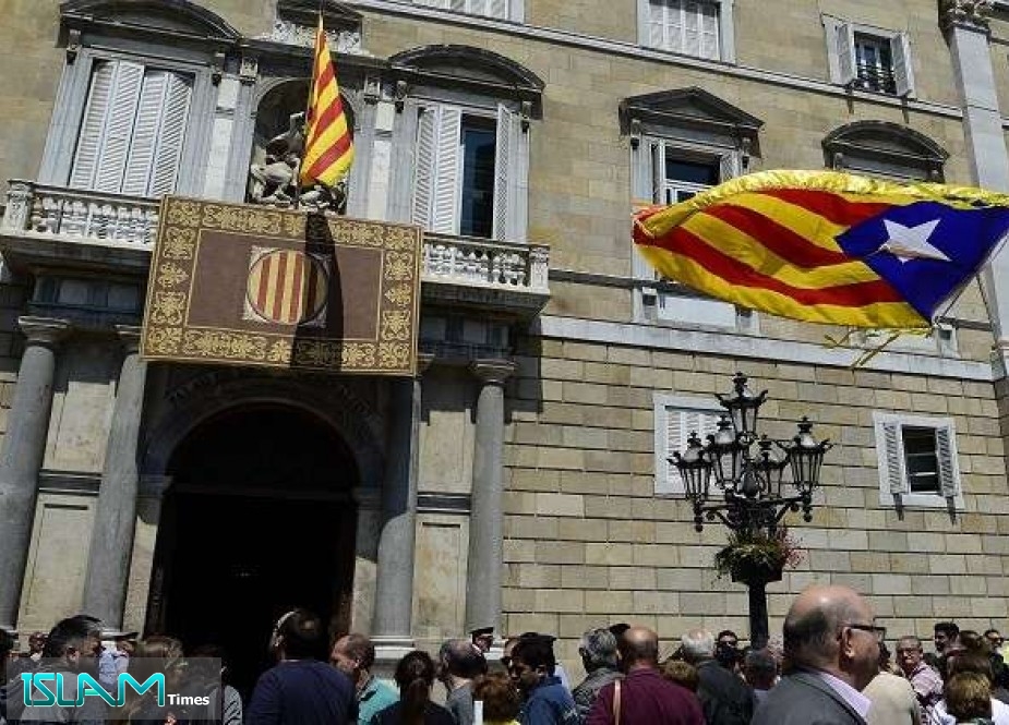الاستخبارات الإسبانية تتهم “مؤسسات روسية” بالتدخل في قضية كتالونيا
