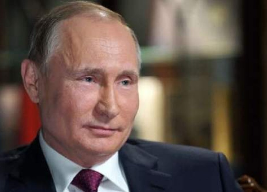 بوتين يتهم بريطانيا بأنها تلقي على روسيا اللوم على جميع خطاياها