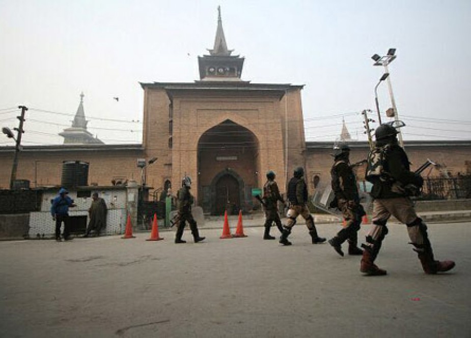 مقبوضہ کشمیر، جامع مسجد واقعہ پر سرینگر میں مکمل ہڑتال
