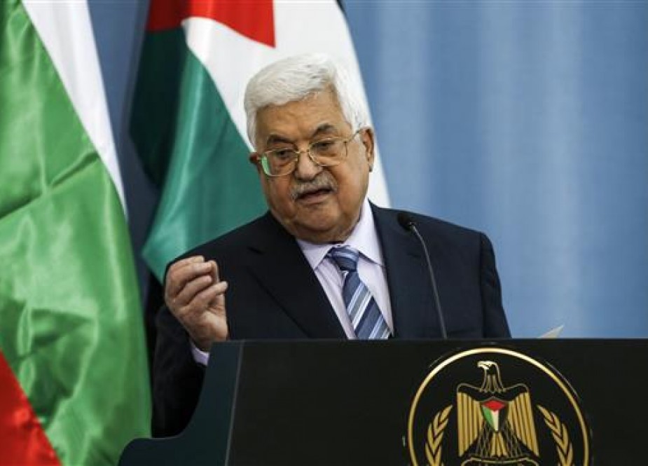 The photo, taken on March 22, 2018, shows Palestinian Authority President Mahmoud Abbas while speaking during a press conference at the Palestinian Authority headquarters in the West Bank city of Ramallah. (AFP photo)