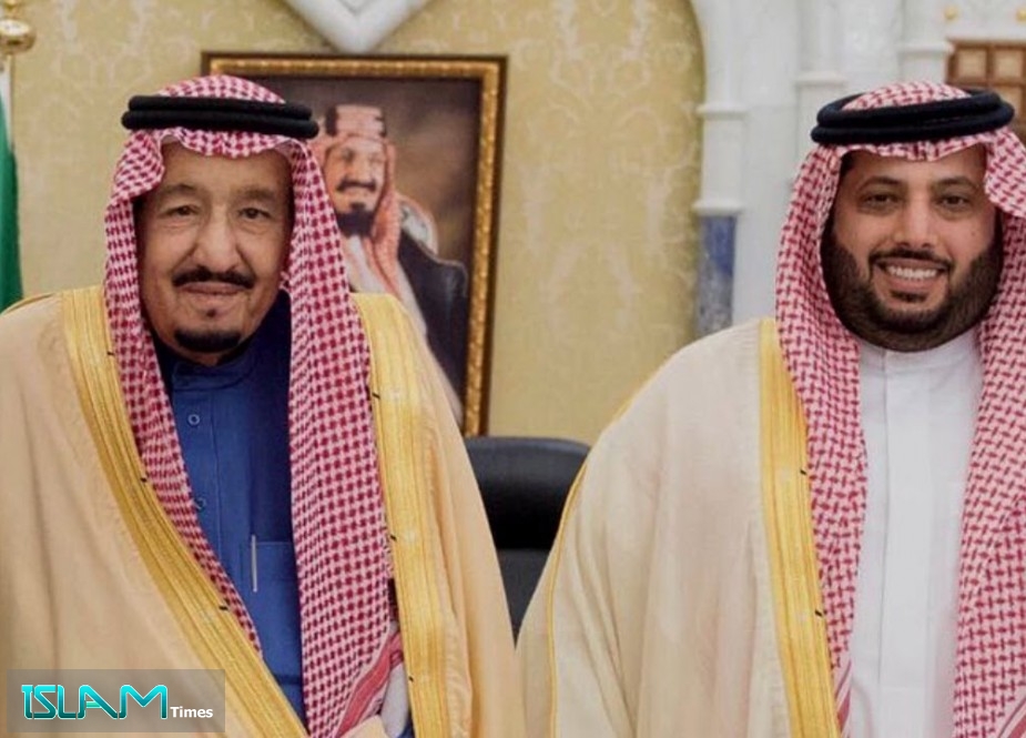 المستشار بالديوان الملكي السعودي تركي آل الشيخ يثير غضب المصريين