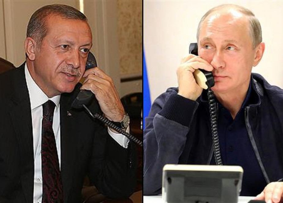 The combo shows Turkish President Recep Tayyip Erdogan (L) and his Russian counterpart, Vladimir Putin.