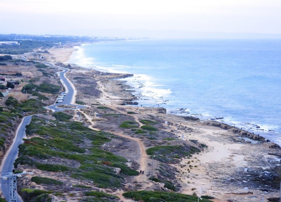 Pantai Lebanon.jpg
