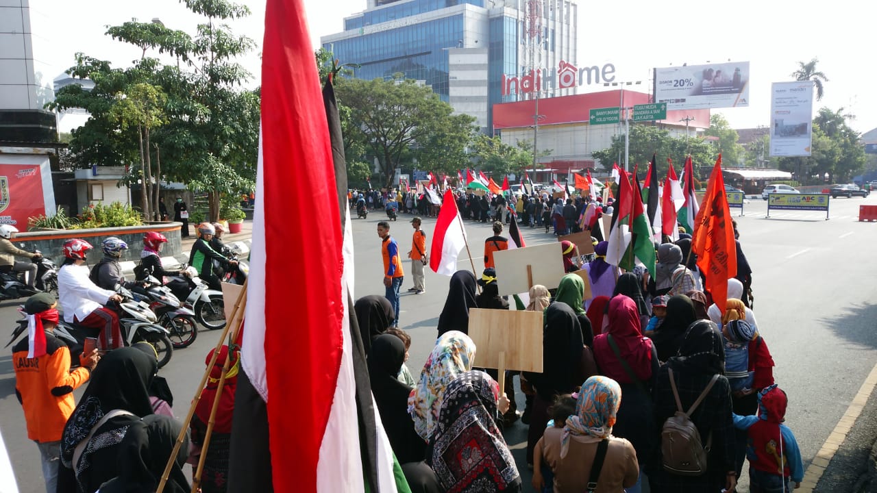 Demo Hari al-Quds Sedunia di Semarang