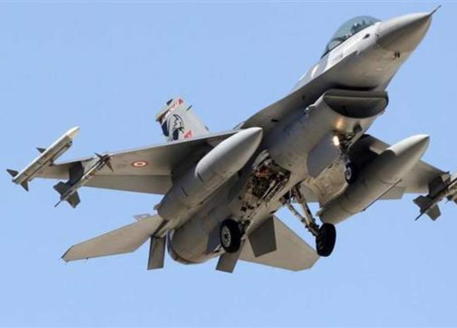 Turkish F-16 fighter jet.jpg