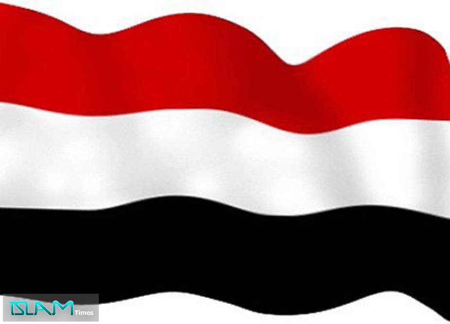الجيش اليمني واللجان الشعبية قطعوا الشريط الساحلي لــ 3 أقسام محاصرة