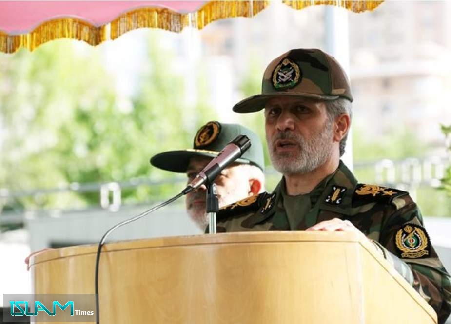 وزير الدفاع الإيراني: الإنتاج المحلي لمحرك الديزل أفشل العقوبات الأميركية