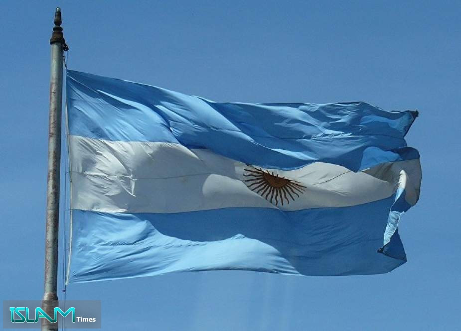 الأرجنتين تتلقى شريحة أولى من قرض بي50 مليار دولار