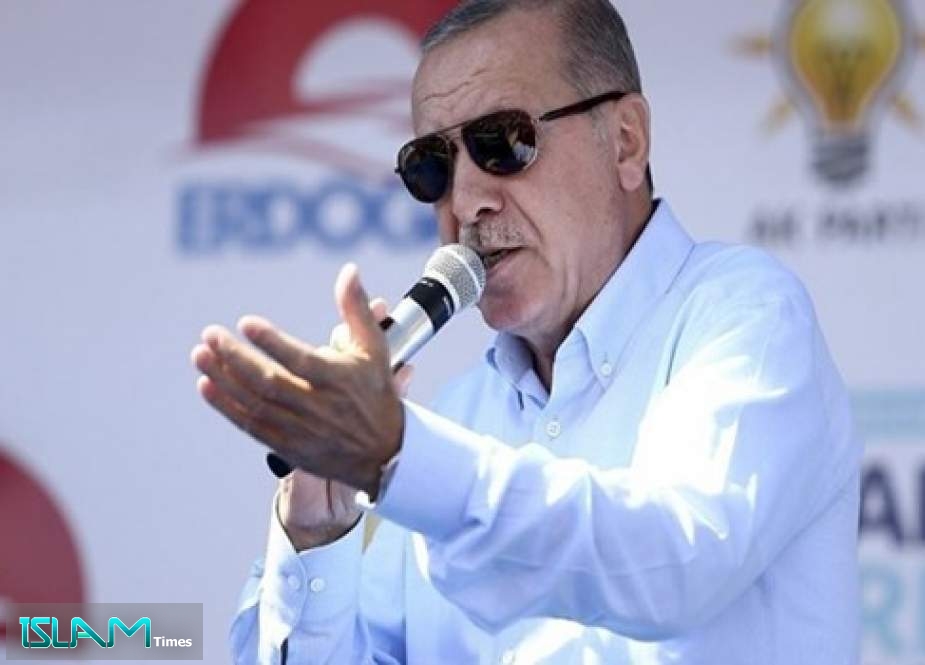 الرئيس التركي ومنافسه الانتخابي يتعهدان بإعادة السوريين لبلادهم