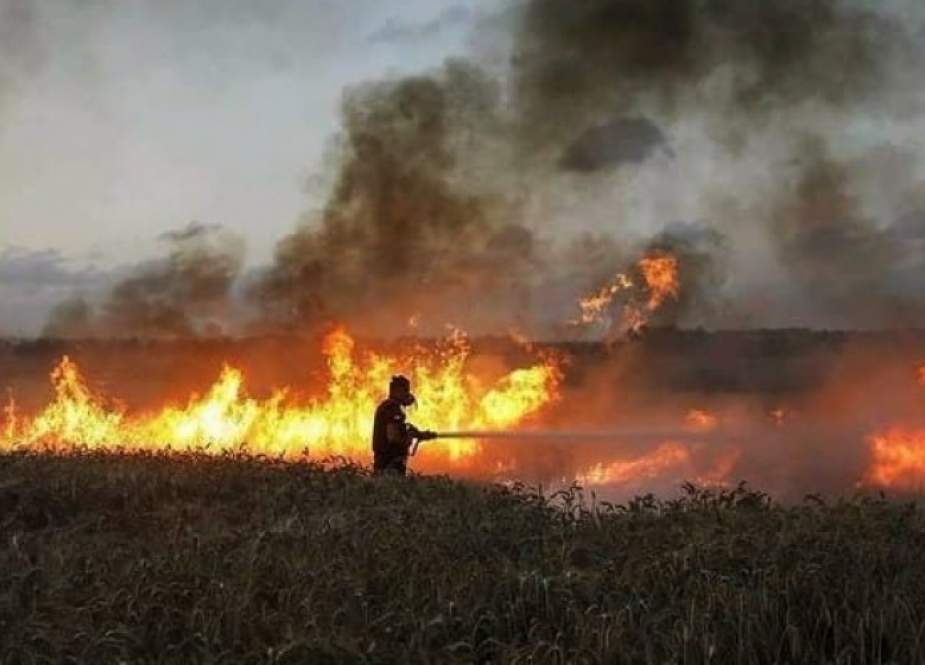 اندلاع 8 حرائق في مستوطنات "غلاف غزة" بفعل بالونات حارقة