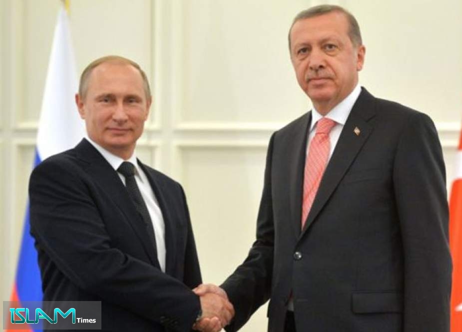 بوتين يهنئ أردوغان بفوزه في الانتخابات التركية