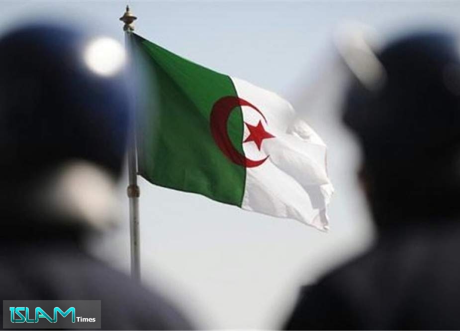إقالة مدير الأمن العام الجزائري
