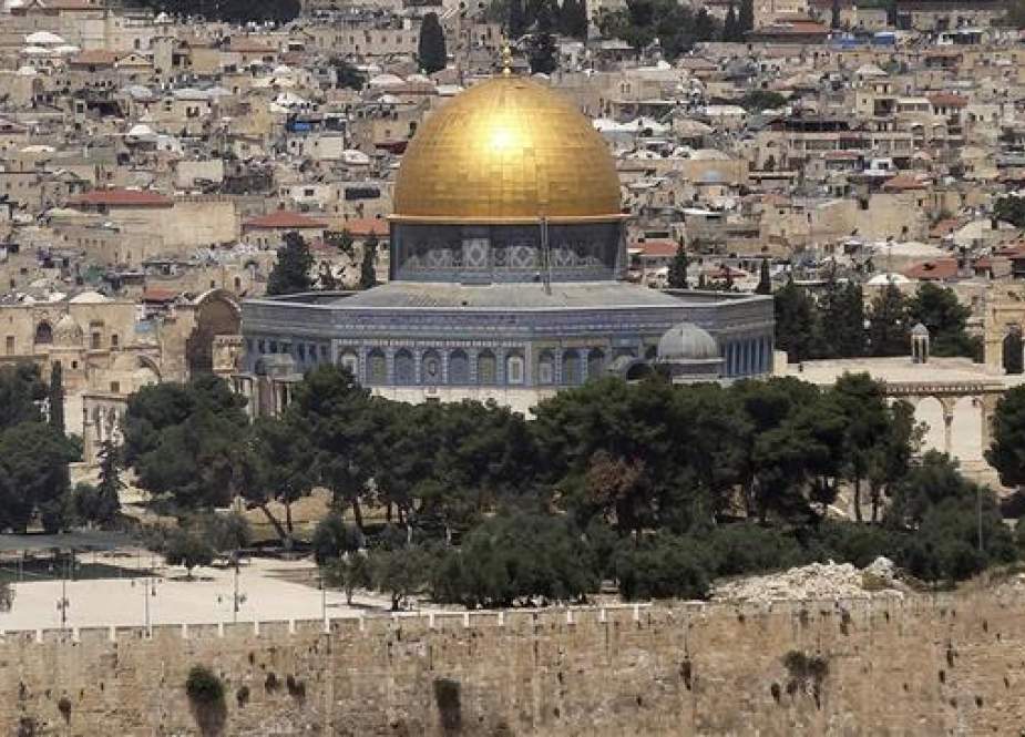 An Israeli daily claims that Saudi Arabia, Jordan, and the Palestinian Authority (PA) have warned Israel about increasing Turkish activities in the occupied East Jerusalem al-Quds.