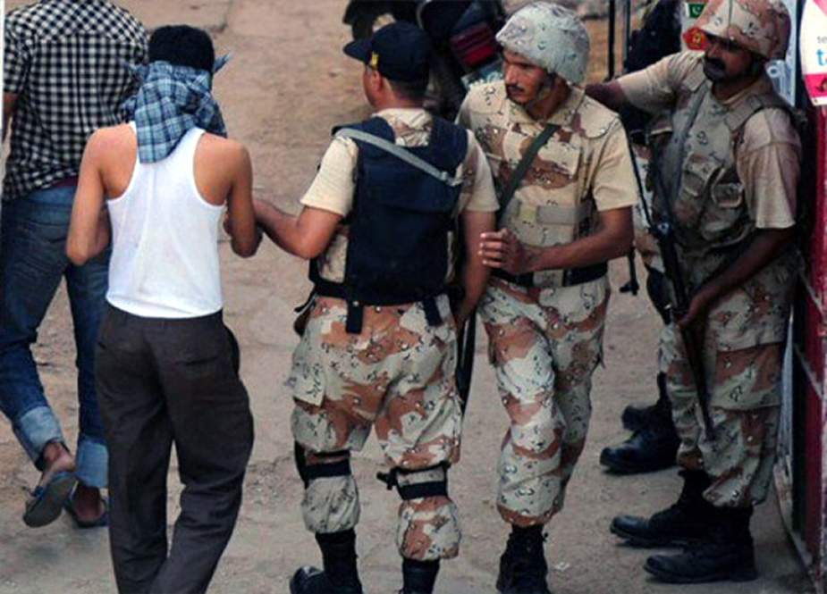 کراچی کے مختلف علاقوں میں رینجرز کی کارروائیاں، 10ملزمان گرفتار، اسلحہ اور منشیات برآمد