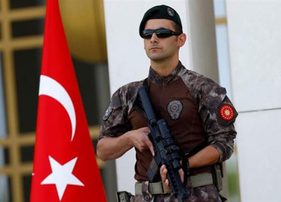 Turkish special forces police at the Presidential Palace in the Turkish capital, Ankara.jpg