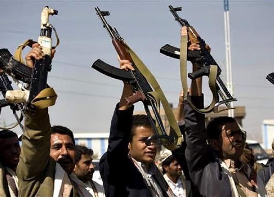 القوات اليمنية تستعيد سلسلة تباب شرق صنعاء
