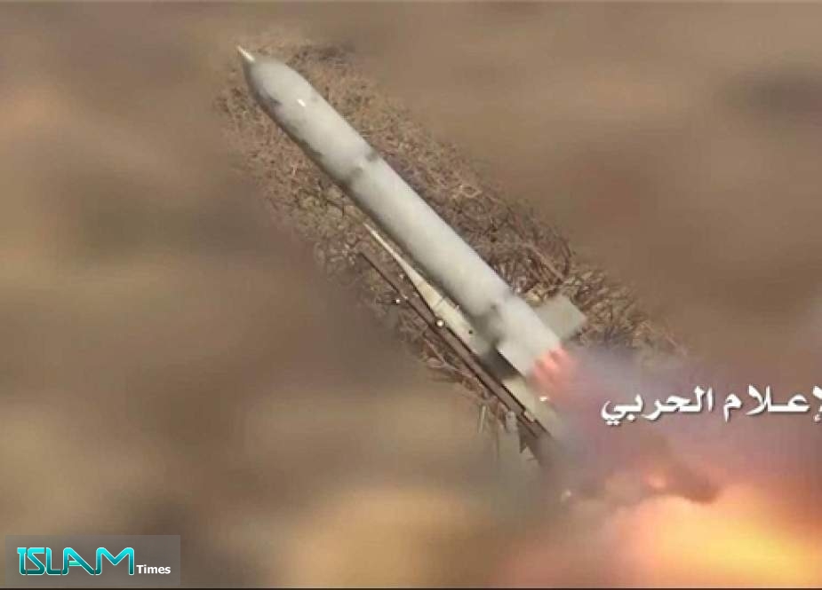 صاروخ يمني يستهدف ميليشيات التحالف السعودي في عسير