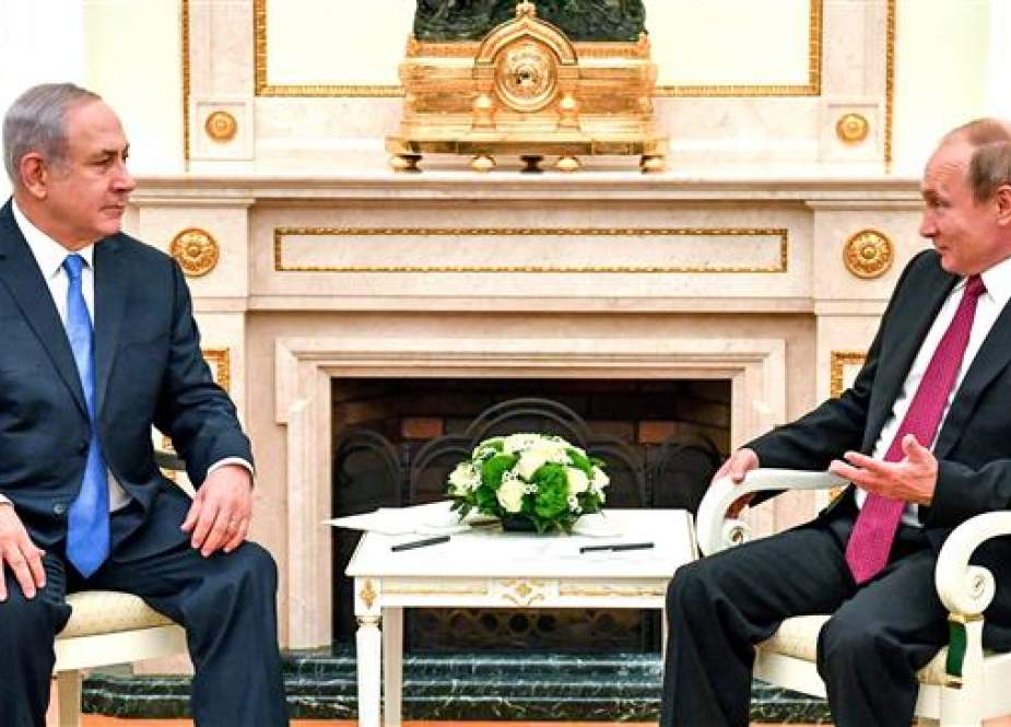 Vladimir Putin with Benjamin Netanyahu.jpg