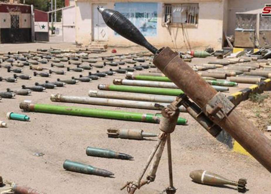 Tentara Suriah Temukan Senjata Buatan AS di Benteng Daesh di Dayr al-Zawr