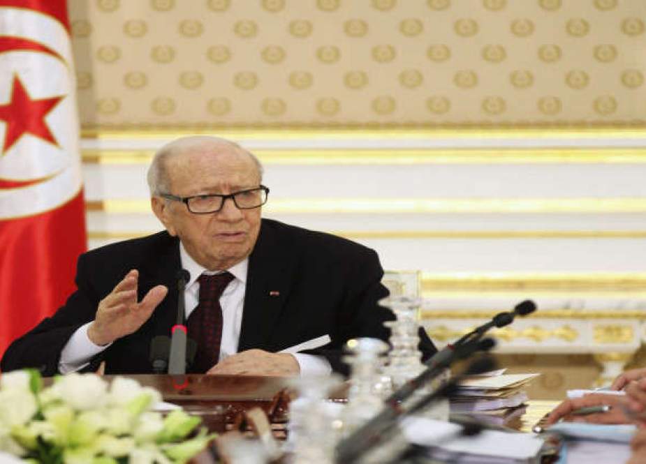 الرئيس التونسي يدعو رئيس الحكومة للاستقالة