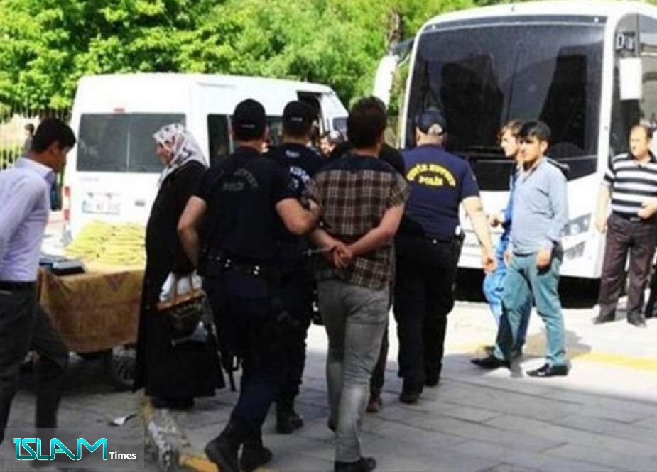 اعتقال معارضين أتراك في أوكرانيا!