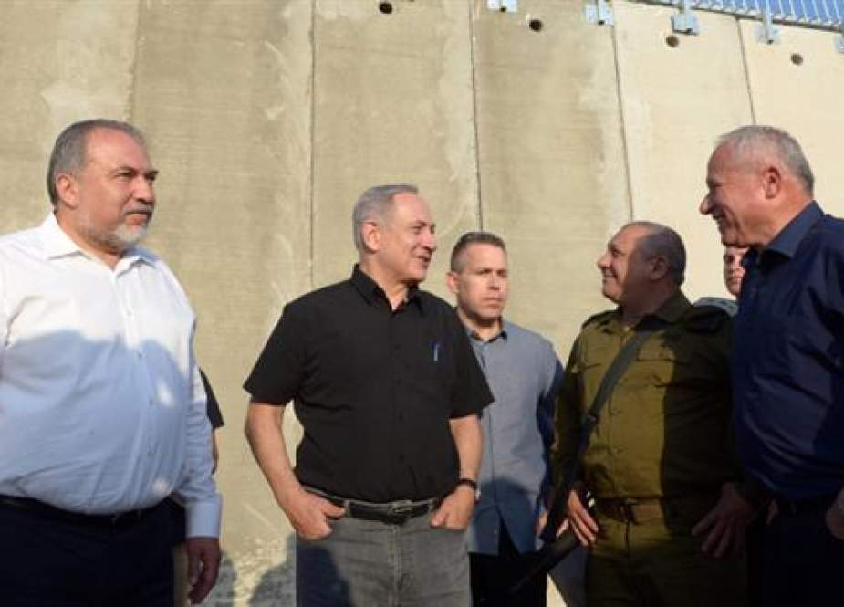 Benjamin Netanyahu and Avigdor Lieberam.jpg