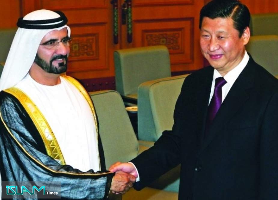 الرئيس الصيني يصل إلى الإمارات في زيارة رسمية