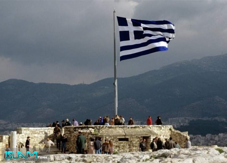 اليونان تتهم روسيا بالتدخل في شؤونها الداخلية