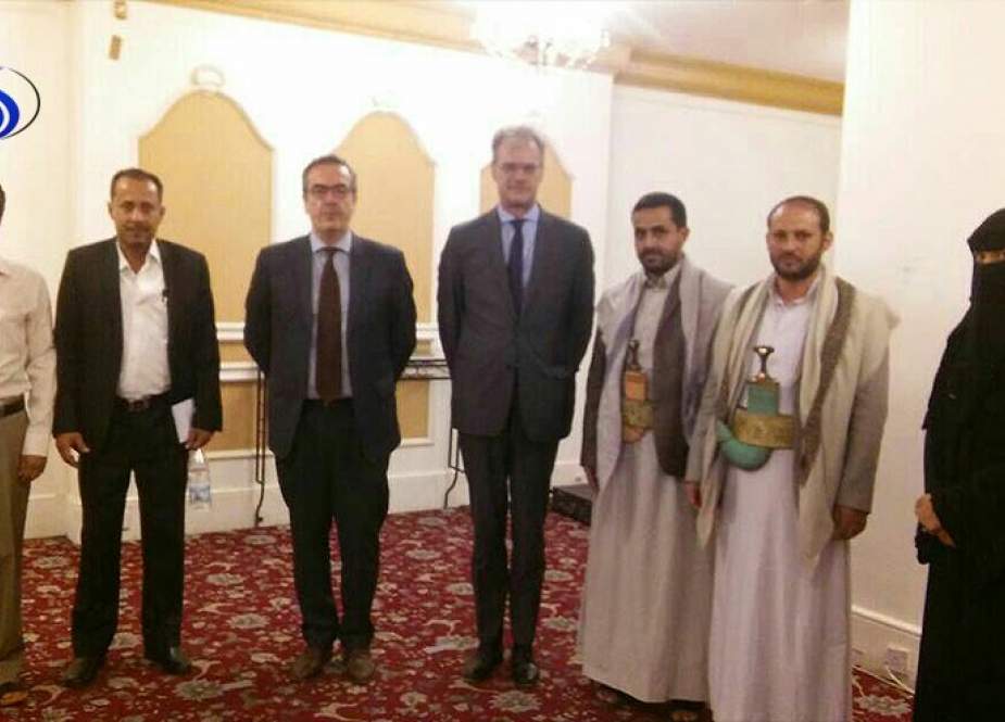 دیدار چند تن از اعضای جنبش انصارالله با سفیر فرانسه در یمن