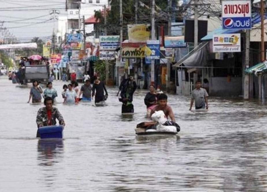 ارتفاع حصيلة ضحايا السيول في فيتنام إلى 19 قتيلا