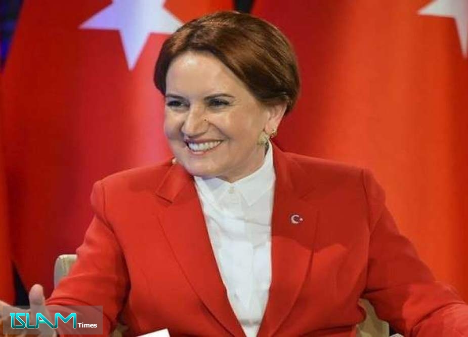 زعيمة حزب معارض في تركيا تستقيل من منصبها