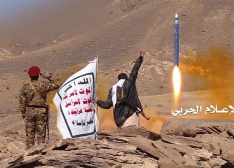 Houthi fighters in Yemen firing a missile at Saudi targets.jpg
