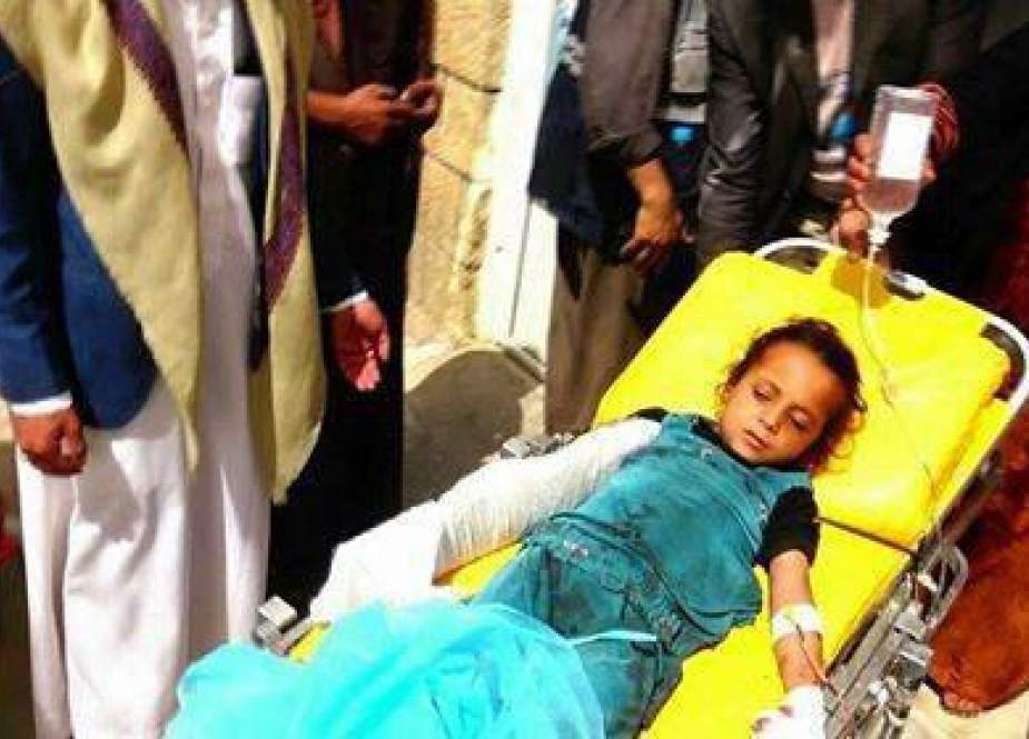 Yemeni child injured in a Saudi strike.jpg