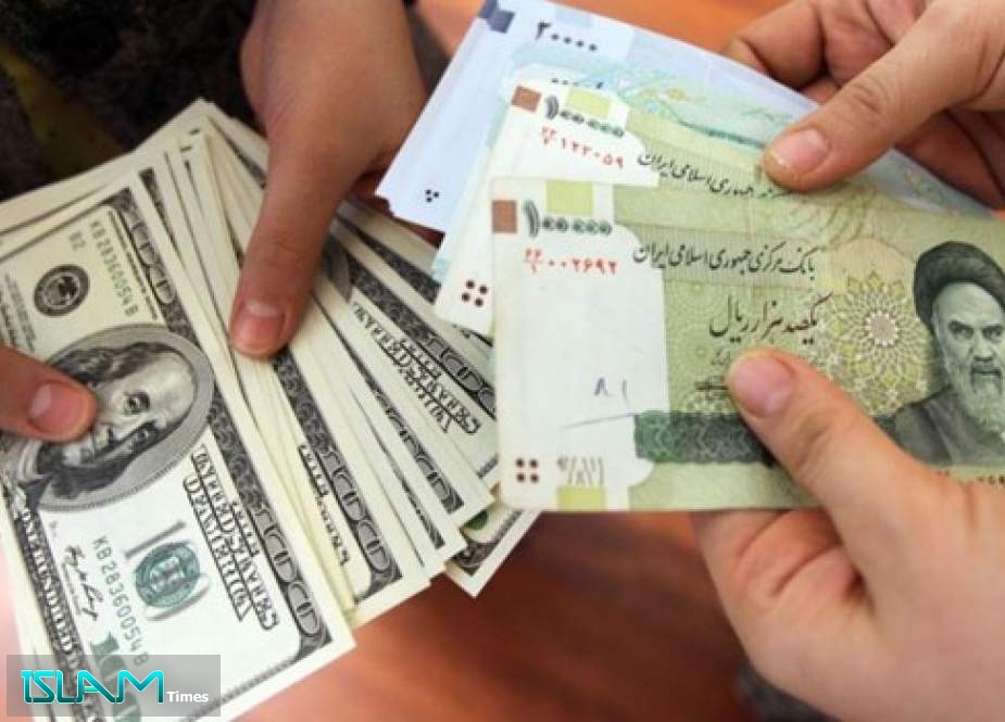 مسؤول ايراني: سوق الصرف يتجه نحو التوازن