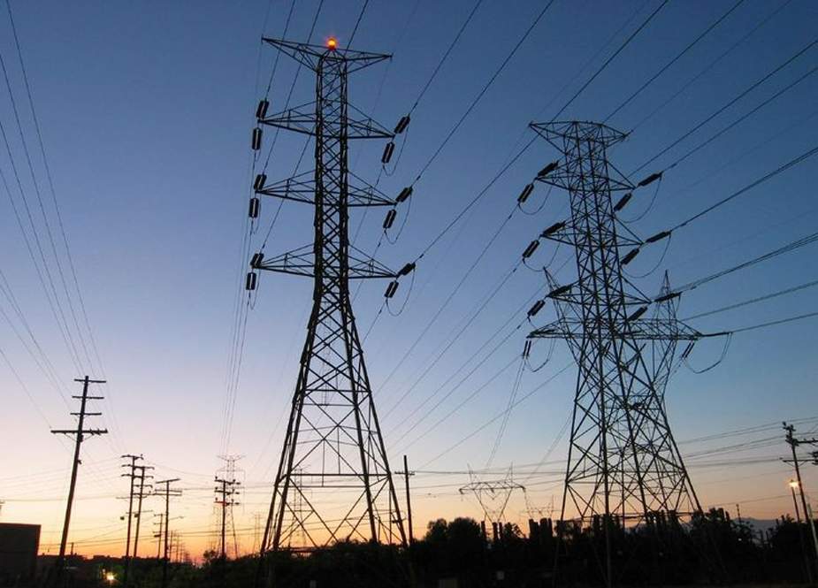 کے الیکٹرک کی ہائی ٹینشن لائن ٹرپ کر جانے سے نصف کراچی بجلی سے محروم
