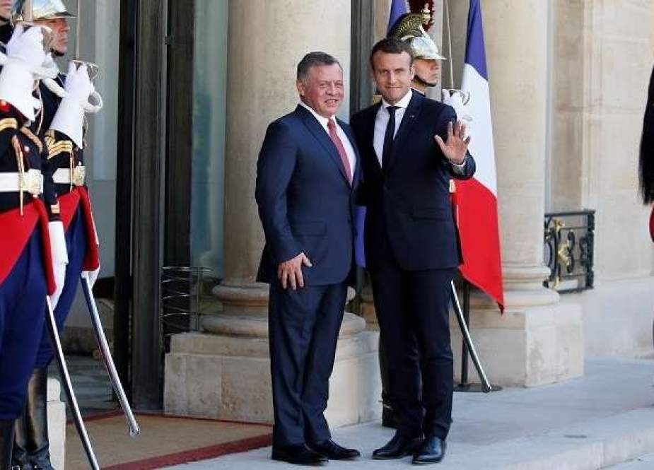 ماكرون يعرض على العاهل الأردني مساعدة فرنسا
