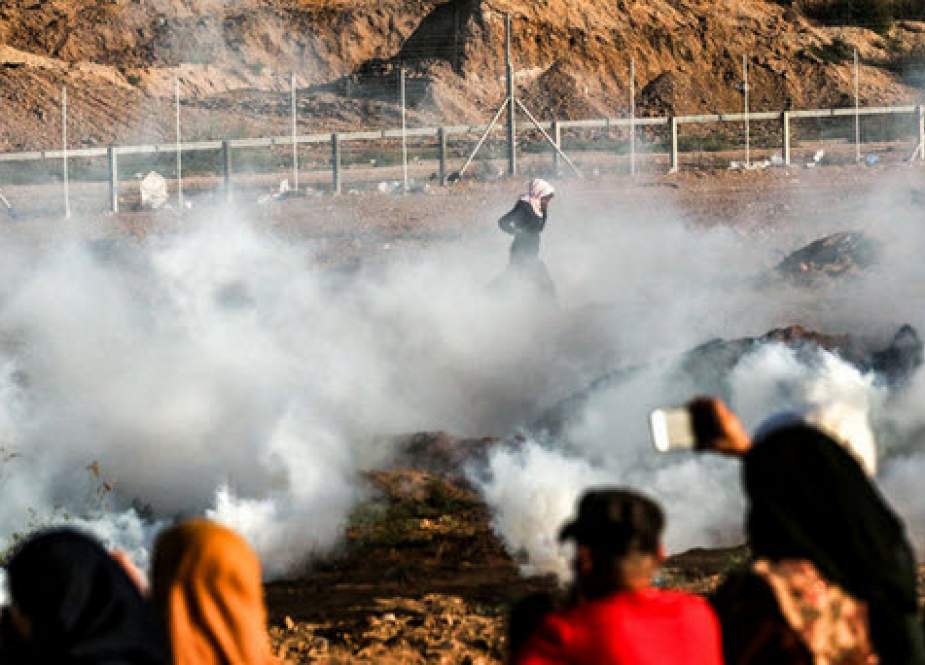 شهادت یک فلسطینی و زخمی شدن ده ها نفر دیگر در راهپیمایی بازگشت