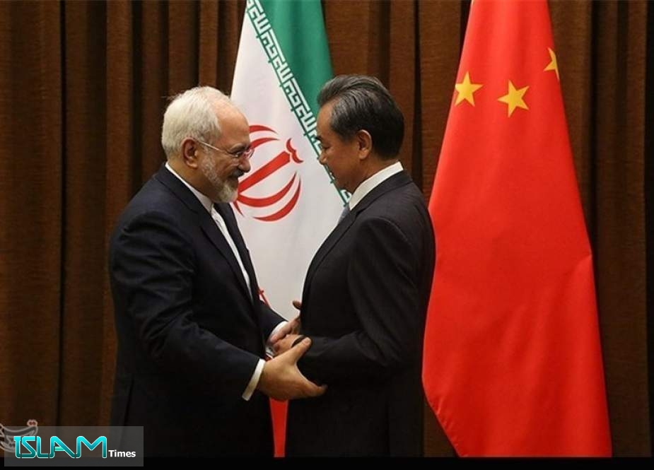 الصين تؤكد سعيها لتنمية التعاون مع إيران