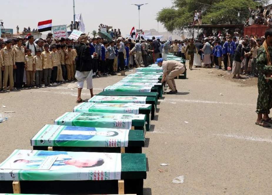 Korban tewas puluhan anak akibat serangan koalisi Arab Saudi di Yaman. (REUTERS)