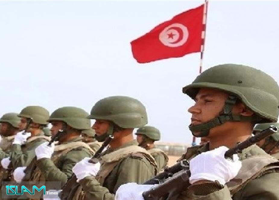 الجيش التونسي يقصف "أوكارا إرهابية" في مرتفعات القصرين