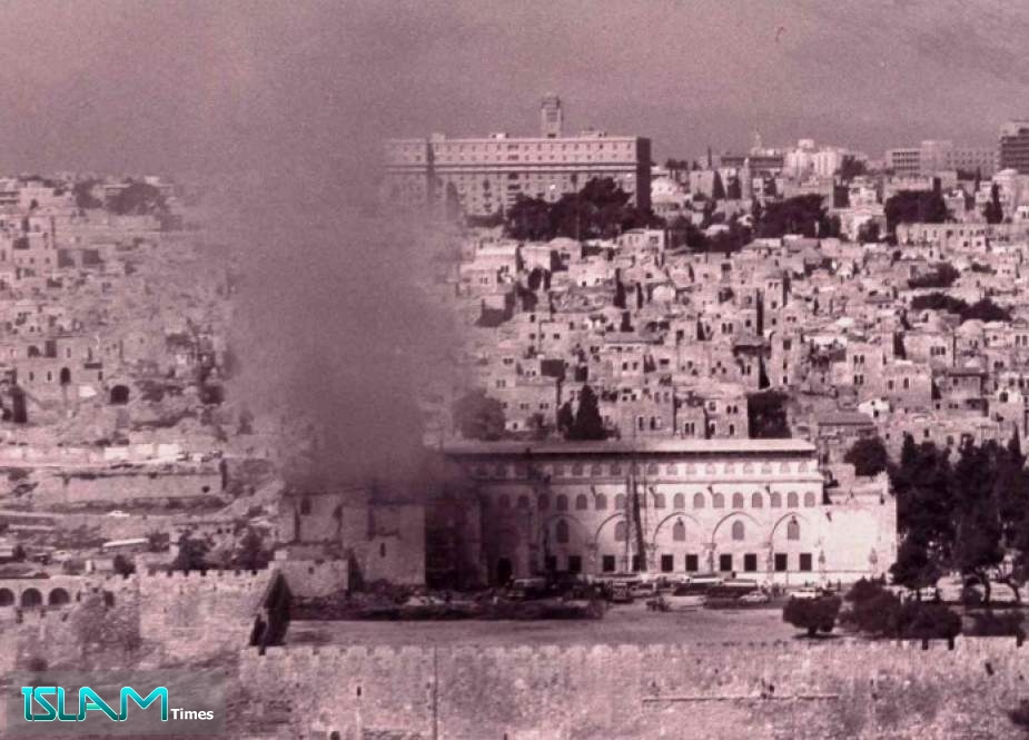 49 عاماً على إحراق المسجد الأقصى