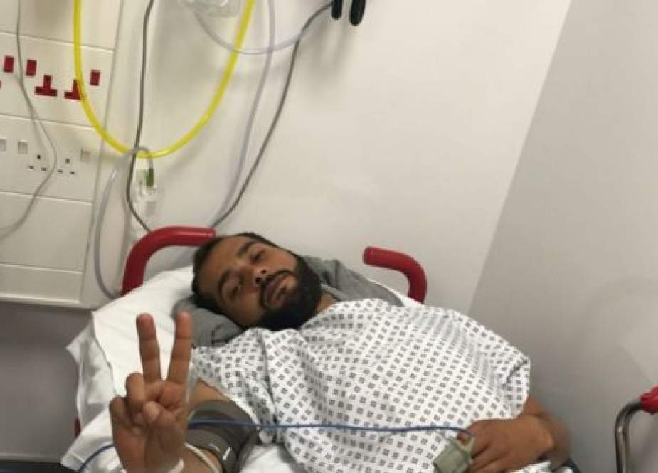 ادامه ی اعتصاب غذای «علی مشیمع» در برابر سفارت بحرین در لندن با وجود وخامت حالش