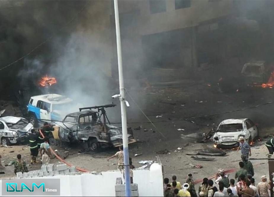 اندلاع النيران في مقر السفارة الأمريكية بالعاصمة الليبية