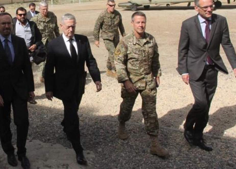 Jim Mattis (2nd L), Pentagon chief arrives in Kabul