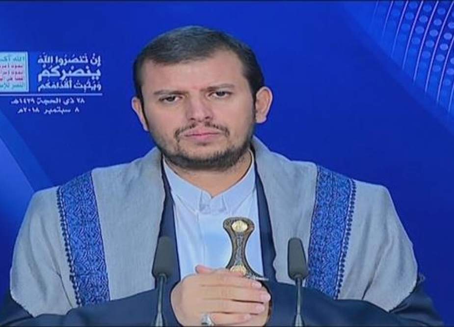 The leader of Yemen’s Houthi Ansarullah movement, Abdul-Malik al-Houthi, addresses his supporters via a televised speech broadcast live from the Yemeni capital city of Sana’a on September 8, 2018.