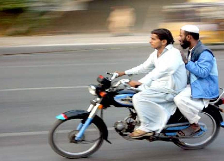 پشاور دفعہ 144 نافذ، ڈبل سواری پر پابندی عائد