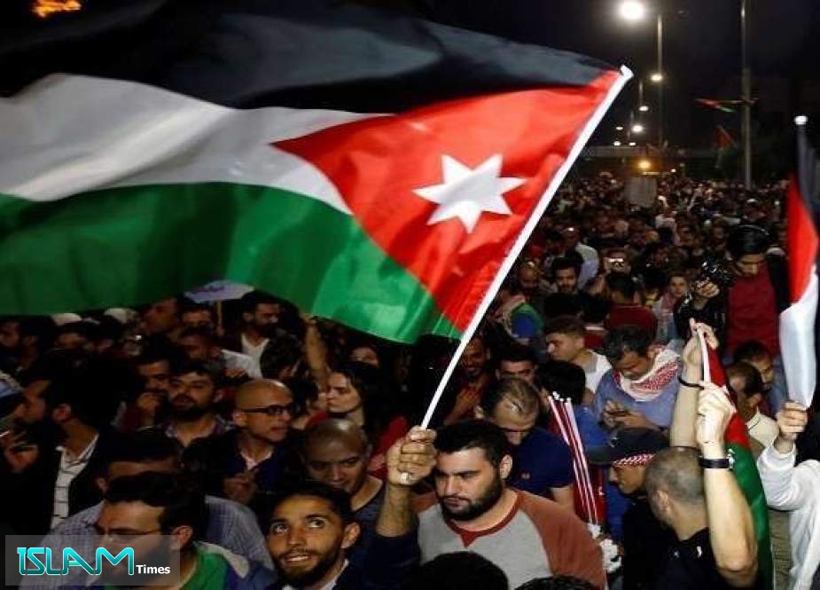 أول نقابة أردنية تعلن رفضها لقانون ضريبة الدخل الجديد